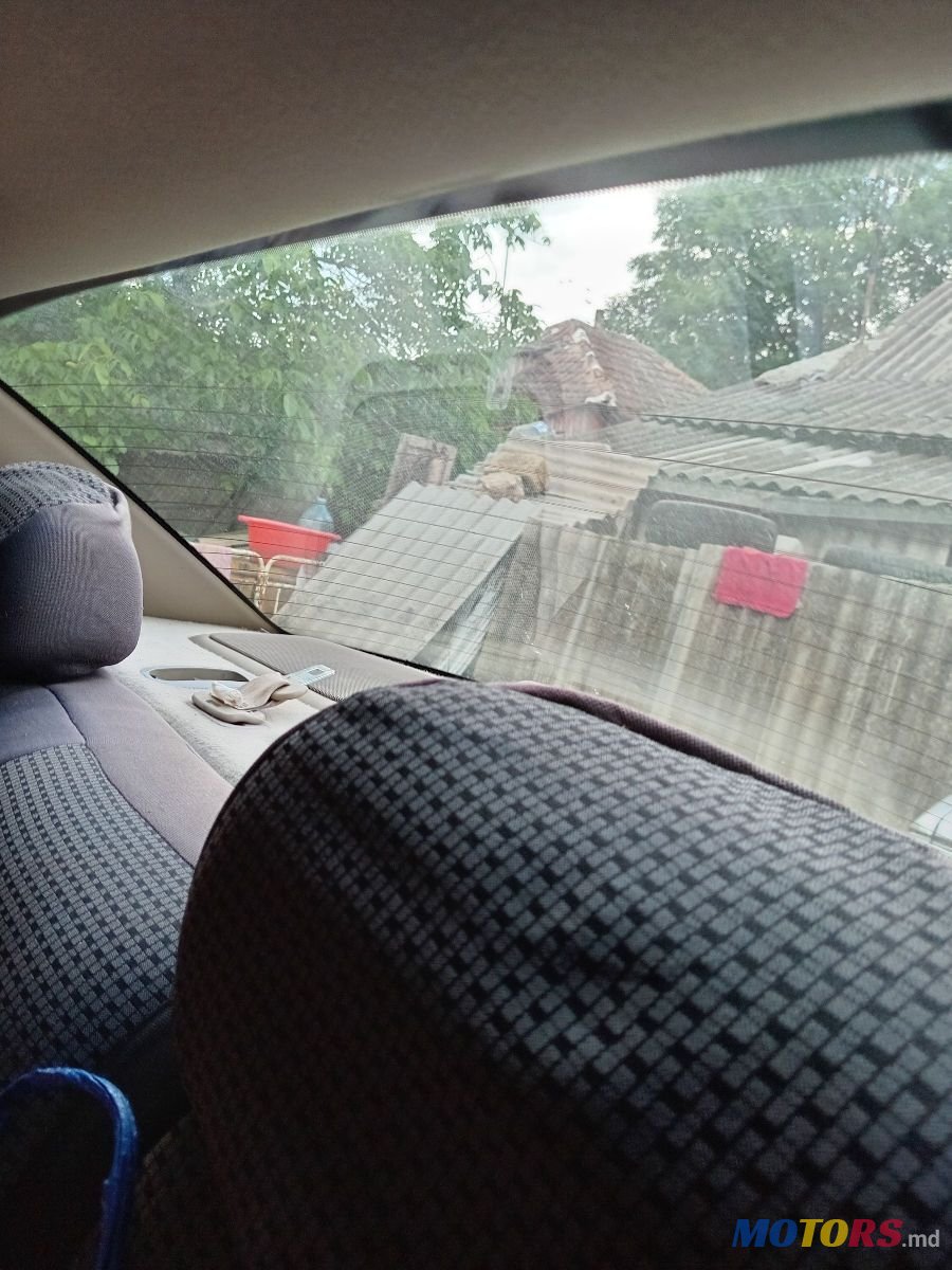 2002' Hyundai Sonata photo #6