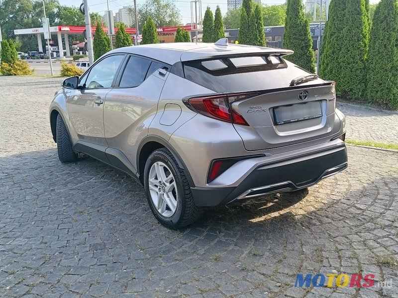 2021' Toyota C-HR photo #5