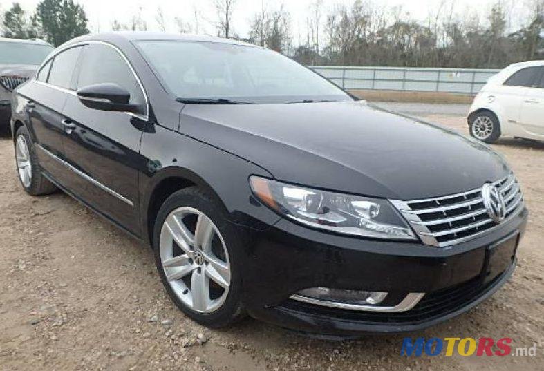 2013' Volkswagen Passat CC photo #2