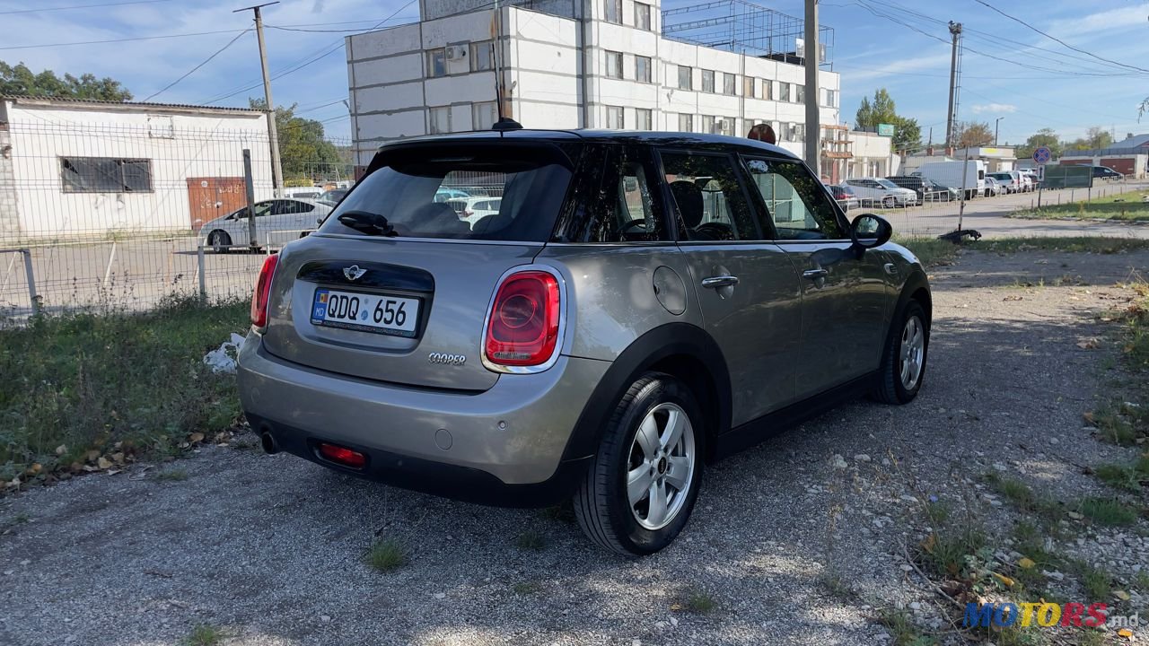 2017' MINI Cooper photo #6