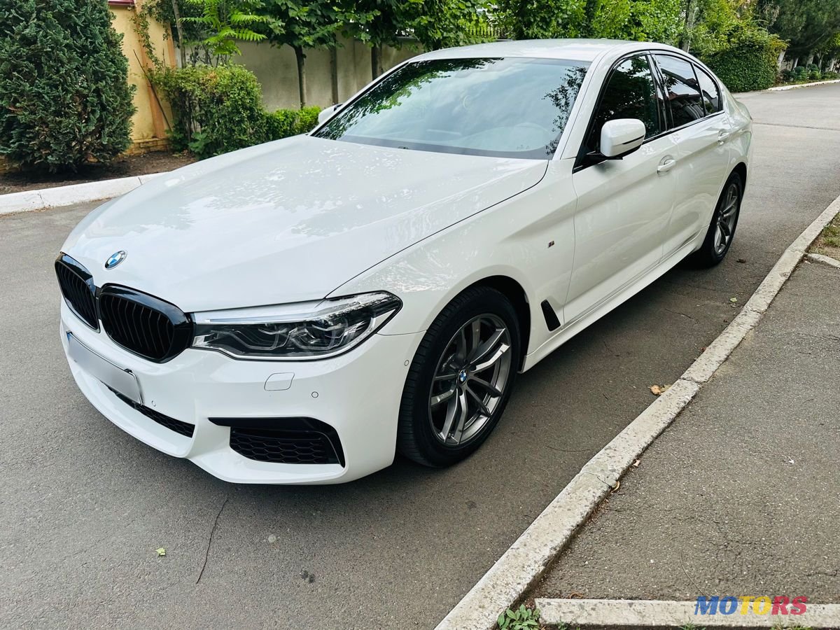 2018' BMW 5 Series photo #3