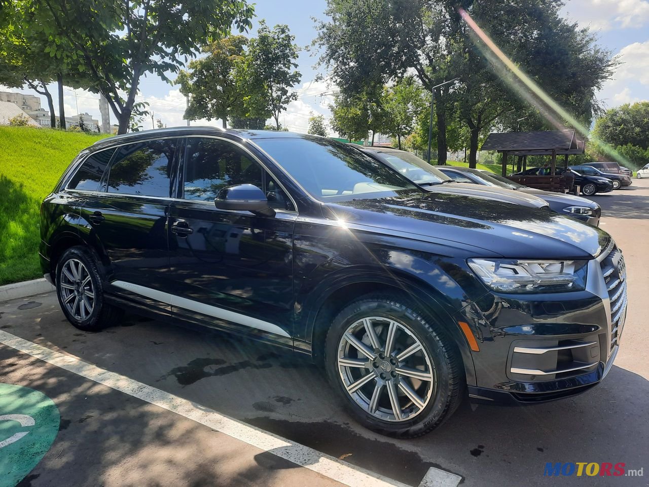 2017' Audi Q7 photo #3