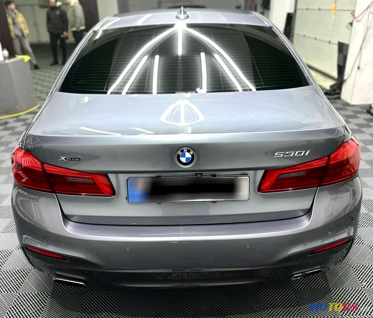 2018' BMW 5 Series photo #5