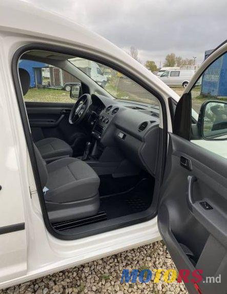 2014' Volkswagen Caddy photo #3