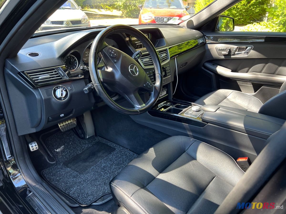 2009' Mercedes-Benz E Класс photo #6