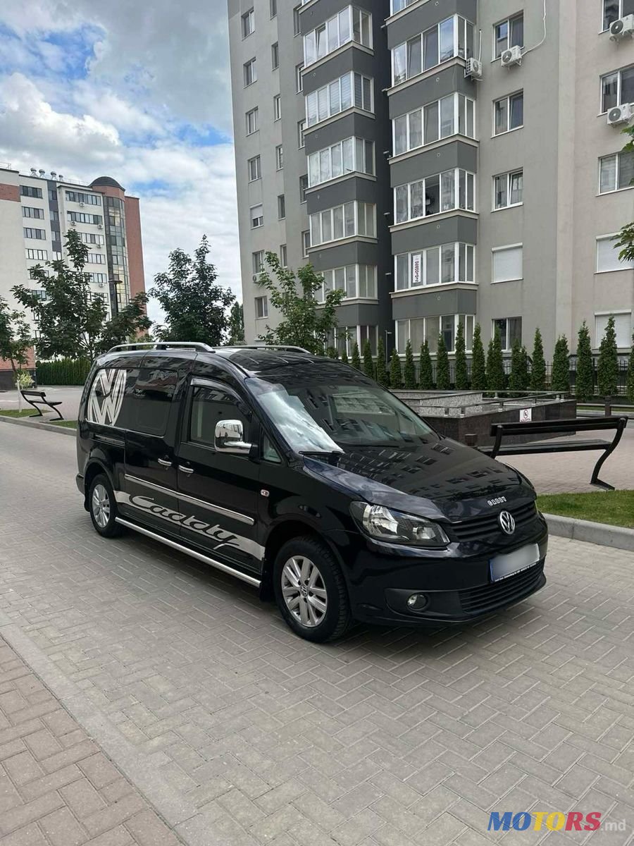 2015' Volkswagen Caddy photo #2