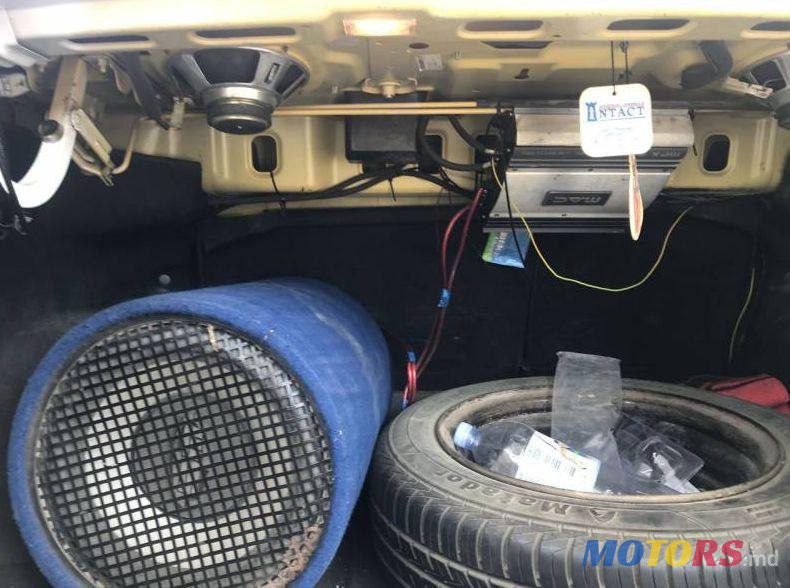 2009' Chevrolet Aveo photo #4