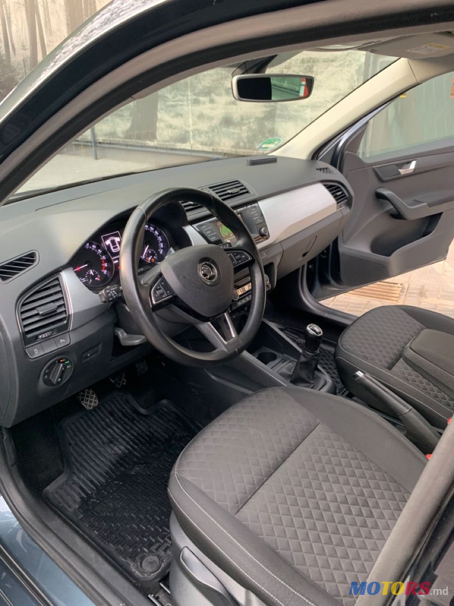 2017' Skoda Fabia photo #6