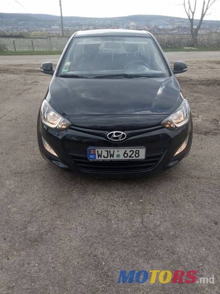 2013' Hyundai i20 photo #1