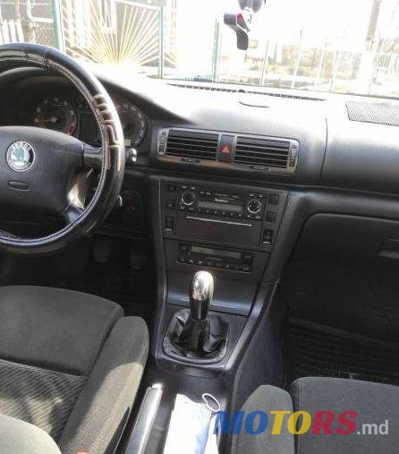 2002' Skoda Superb photo #5
