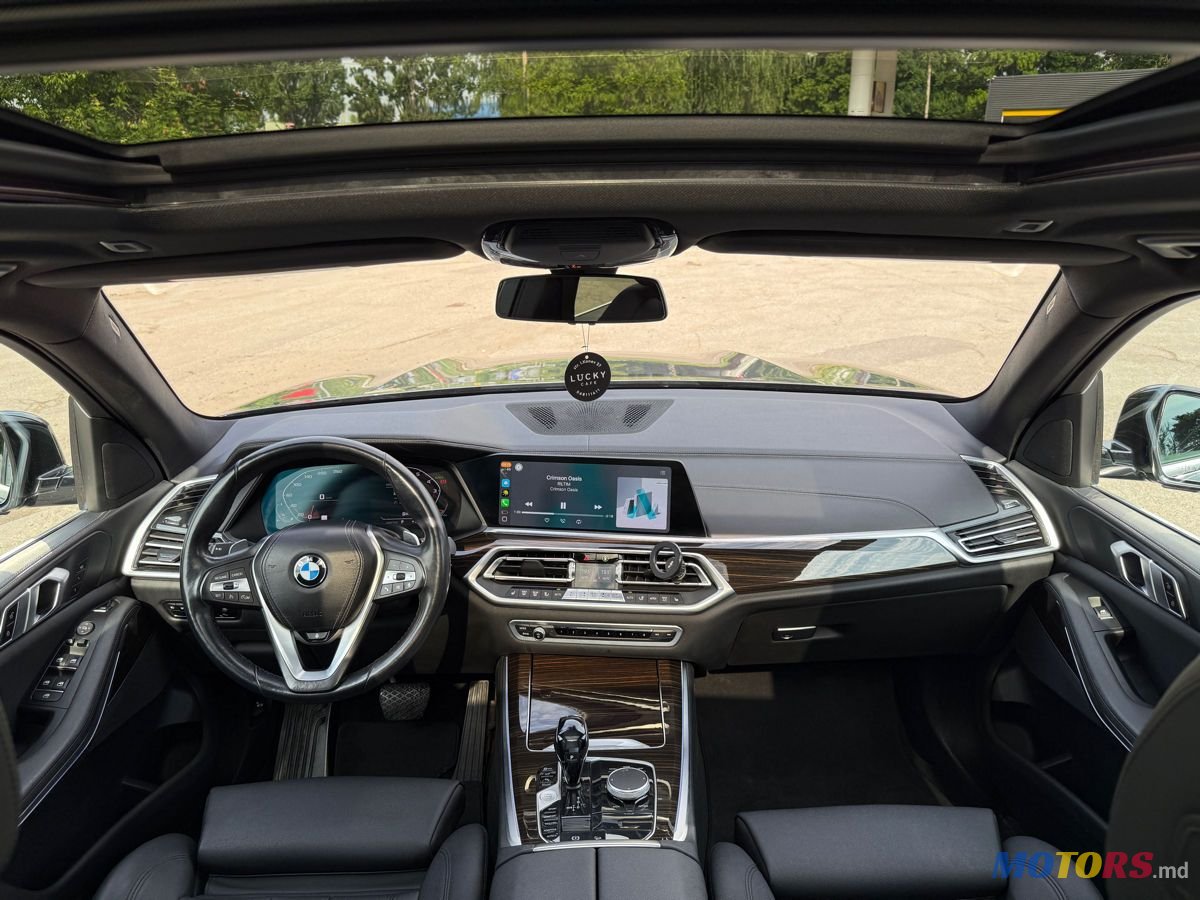 2019' BMW X5 photo #5