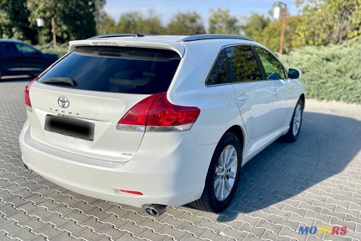 2009' Toyota Venza photo #4
