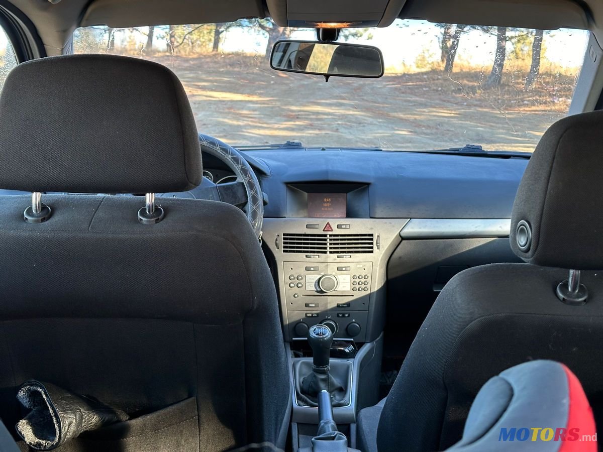 2006' Opel Astra photo #6