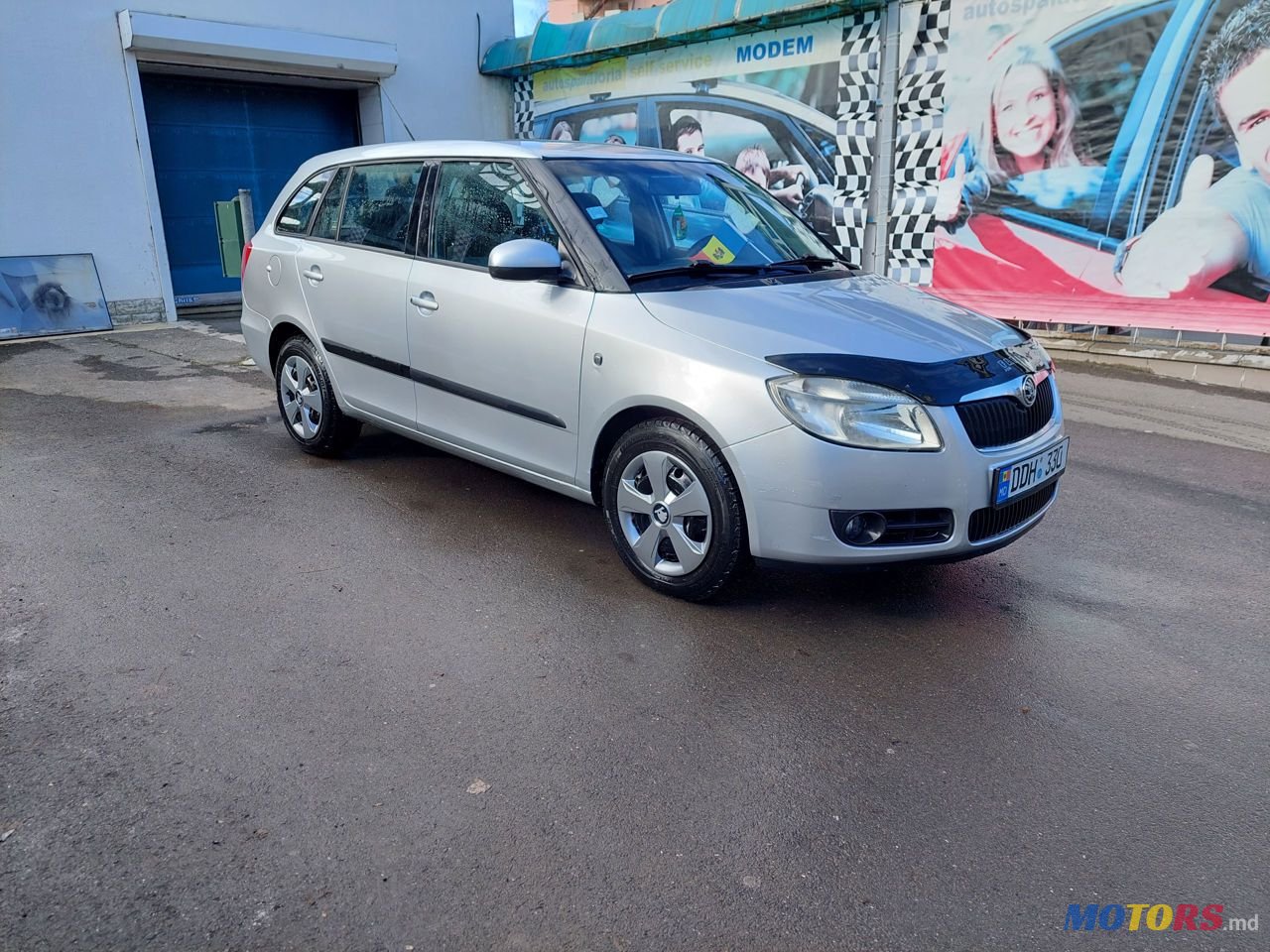 2008' Skoda Fabia photo #1