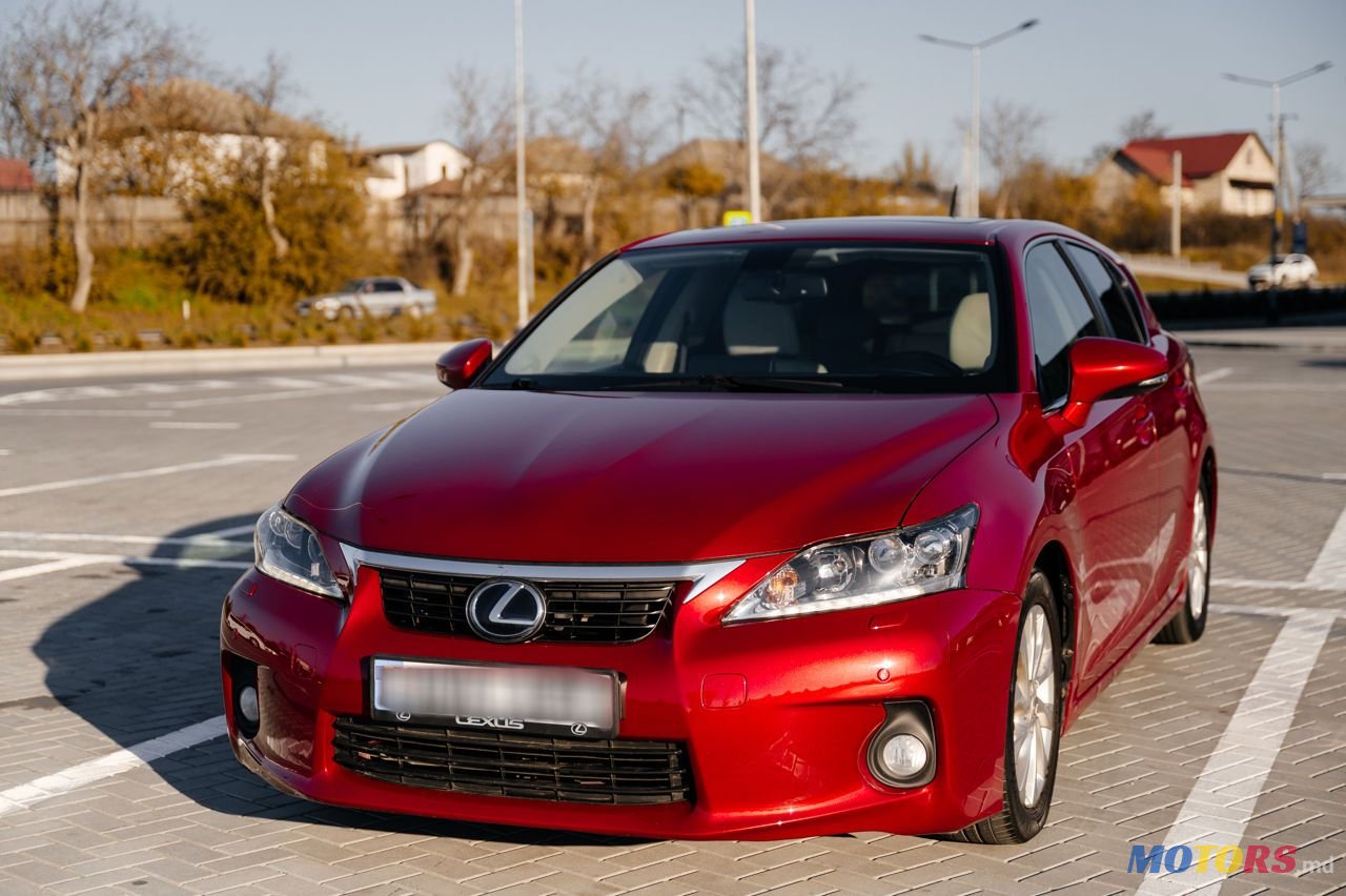 2011' Lexus Ct Series photo #1