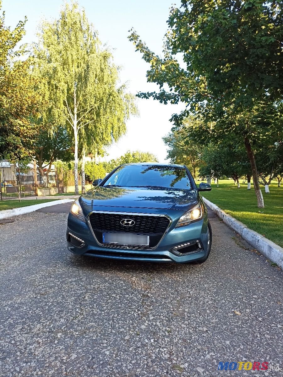 2016' Hyundai Sonata photo #1