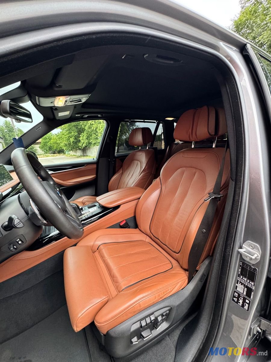 2018' BMW X5 photo #5