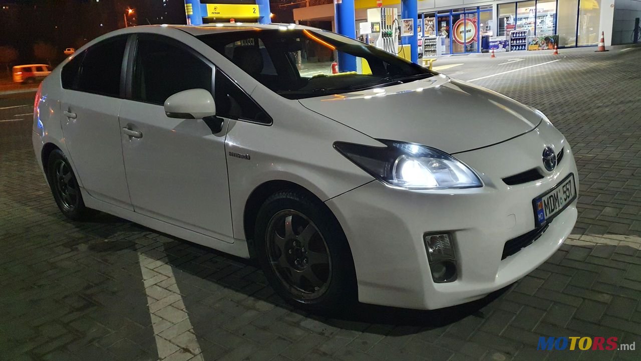 2009' Toyota Prius photo #2