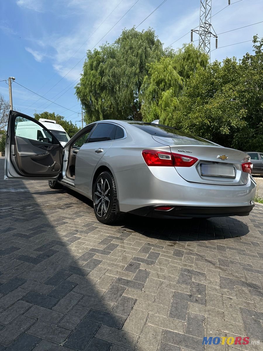 2016' Chevrolet Malibu photo #5