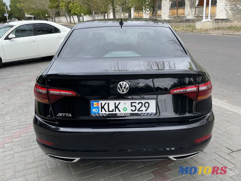 2019' Volkswagen Jetta photo #4