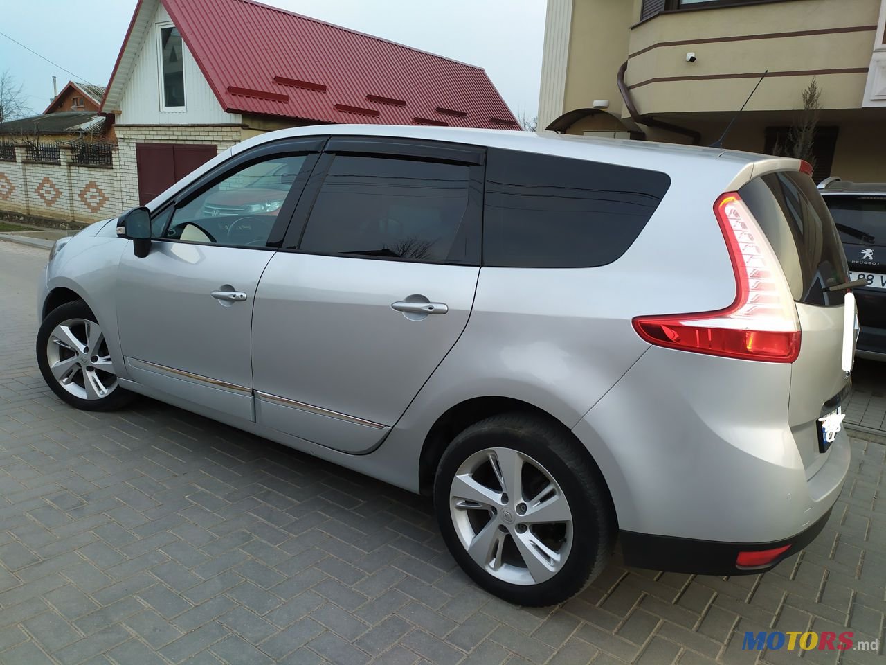 2016' Renault Grand Scenic photo #4
