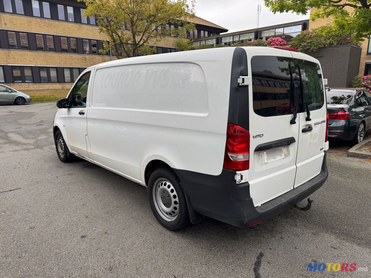 2017' Mercedes-Benz Vito photo #2