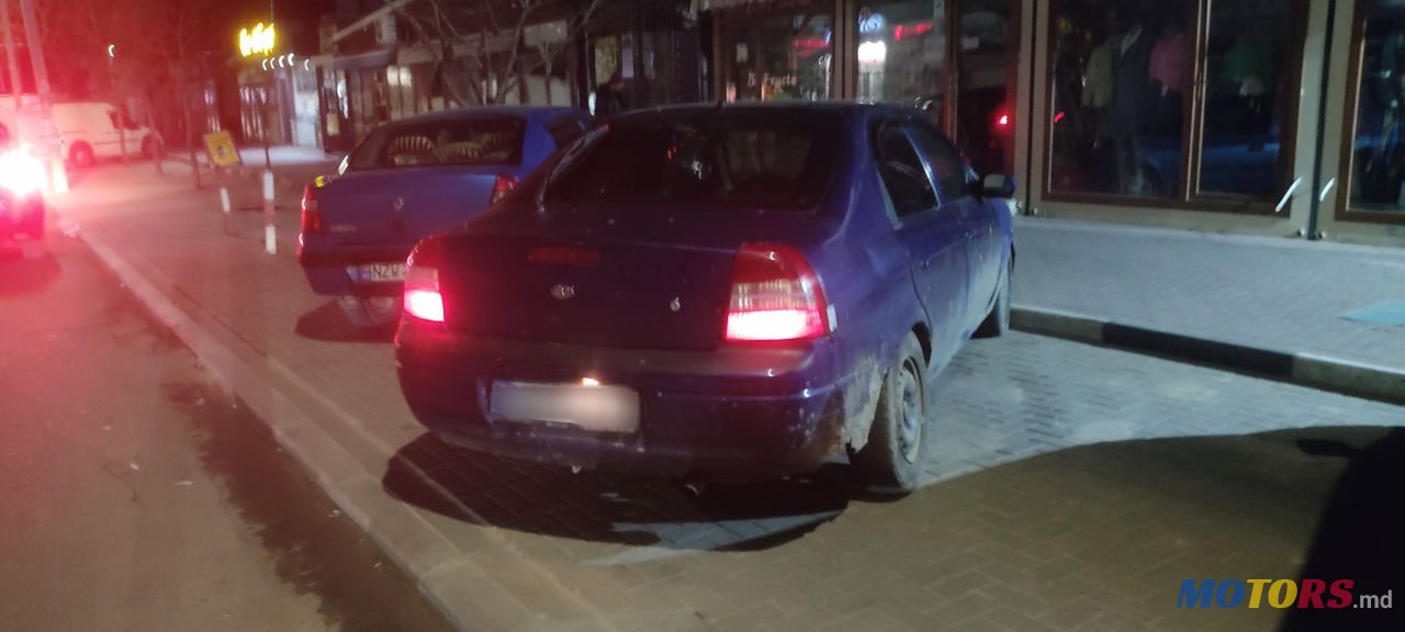 2000' Kia Sephia photo #6