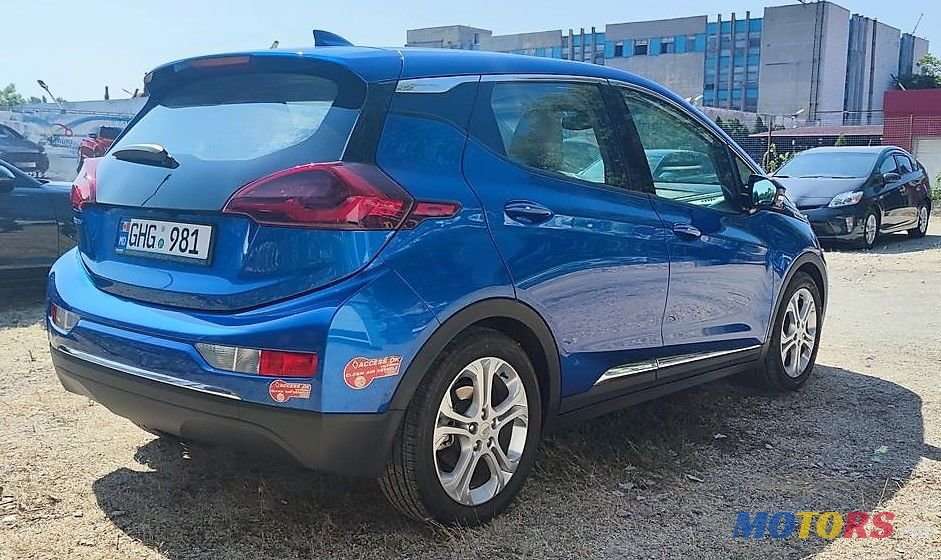 2017' Chevrolet Bolt photo #4