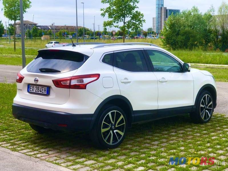 2014' Nissan Qashqai photo #3