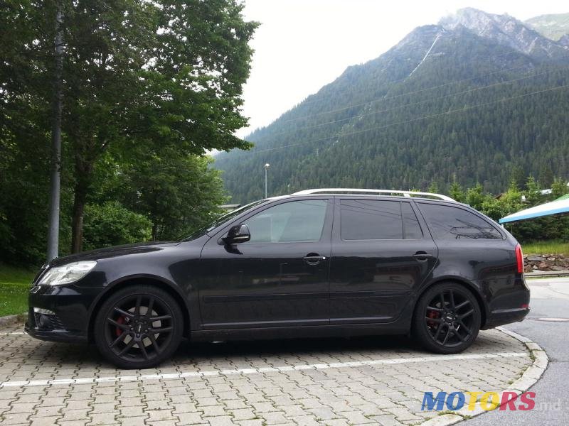 2011' Skoda Octavia photo #4