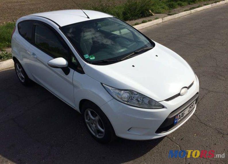 2010' Ford Fiesta photo #1