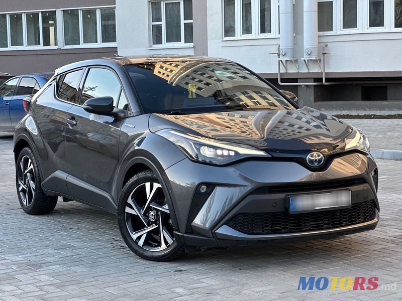 2022' Toyota C-HR photo #3