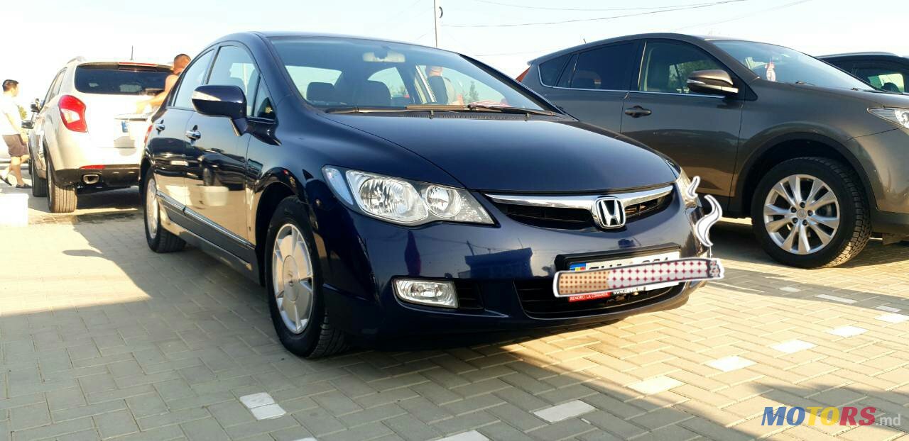 2008' Honda Civic hybrid photo #1