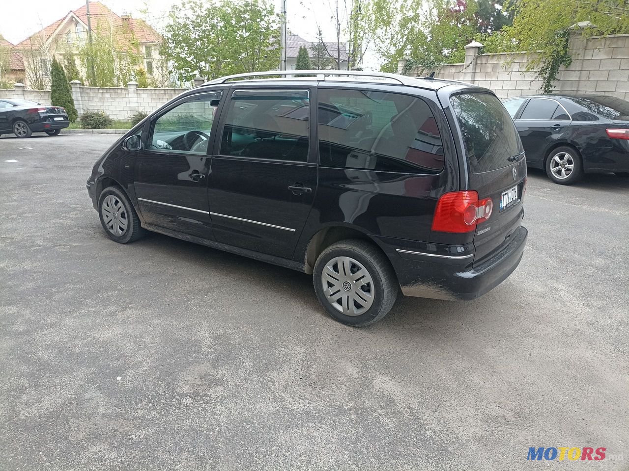 2005' Volkswagen Sharan photo #3