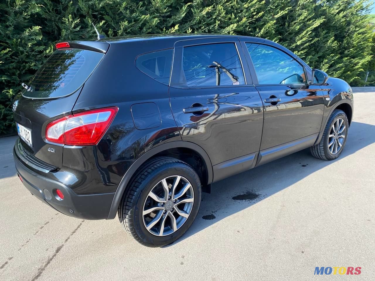 2011' Nissan Qashqai photo #2