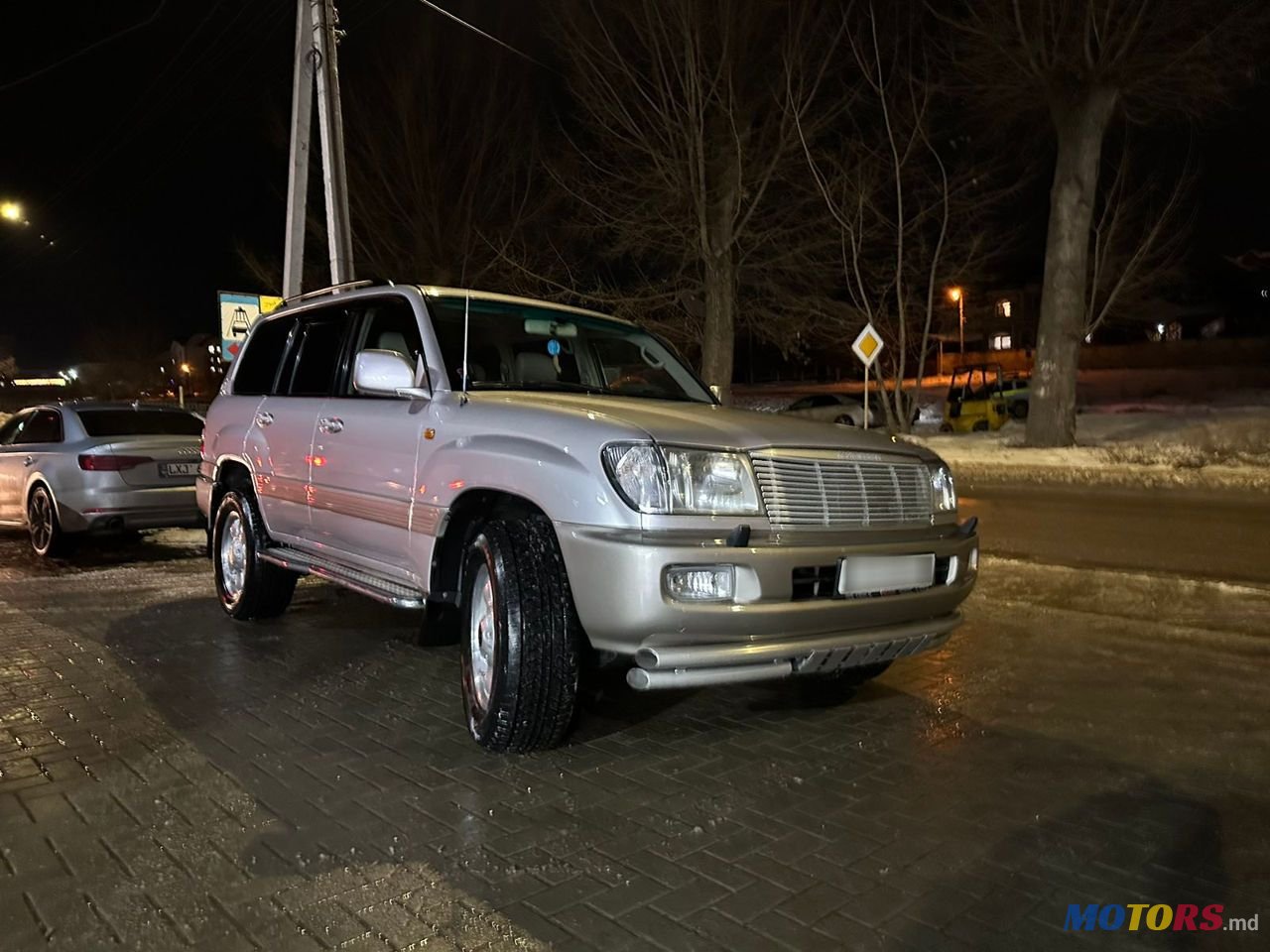 2004' Toyota Land Cruiser photo #6