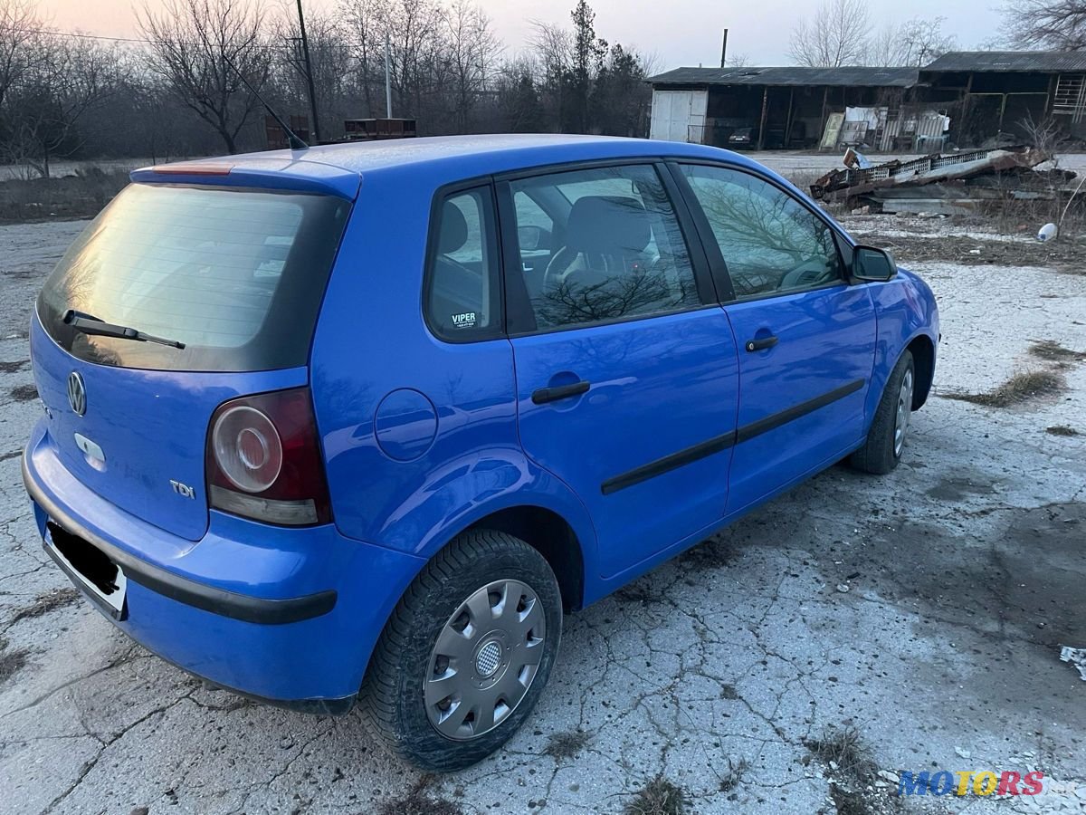 2008' Volkswagen Polo photo #5