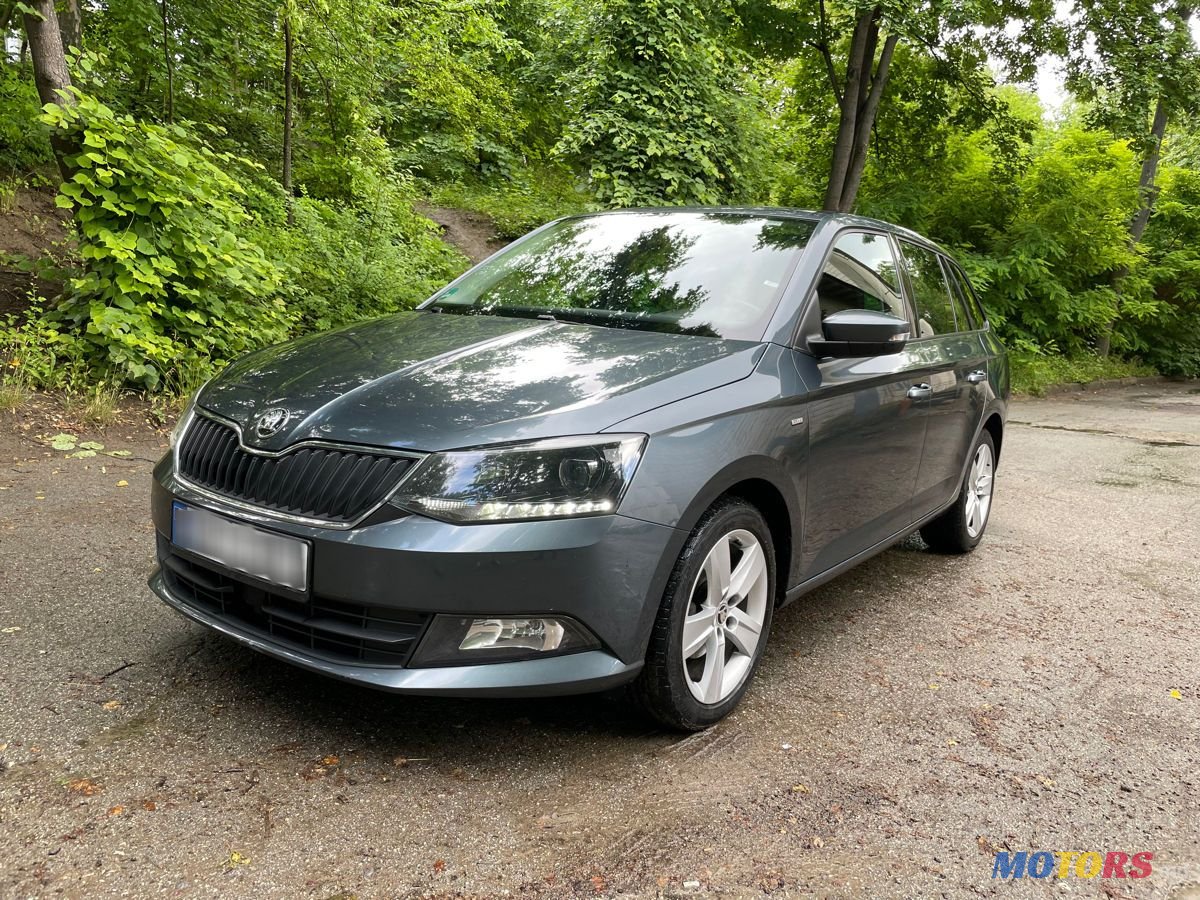 2017' Skoda Fabia photo #1