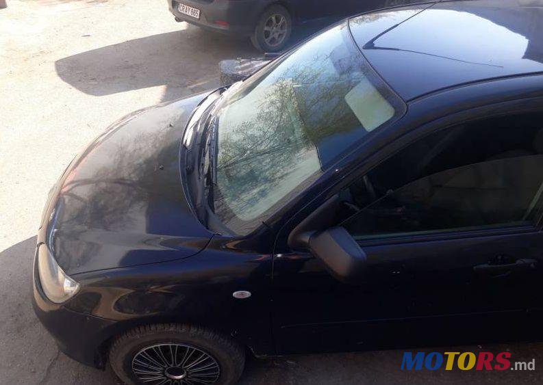 2005' Mazda 2 photo #3