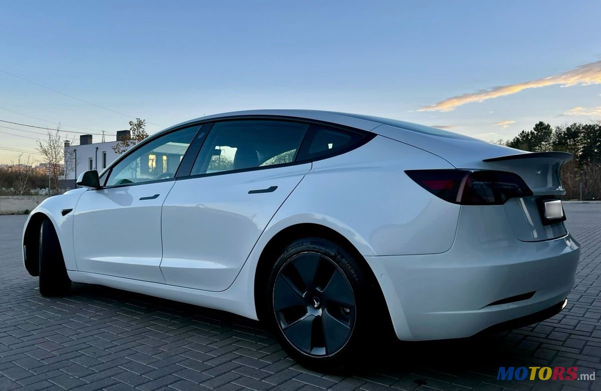 2022' Tesla Model 3 photo #5