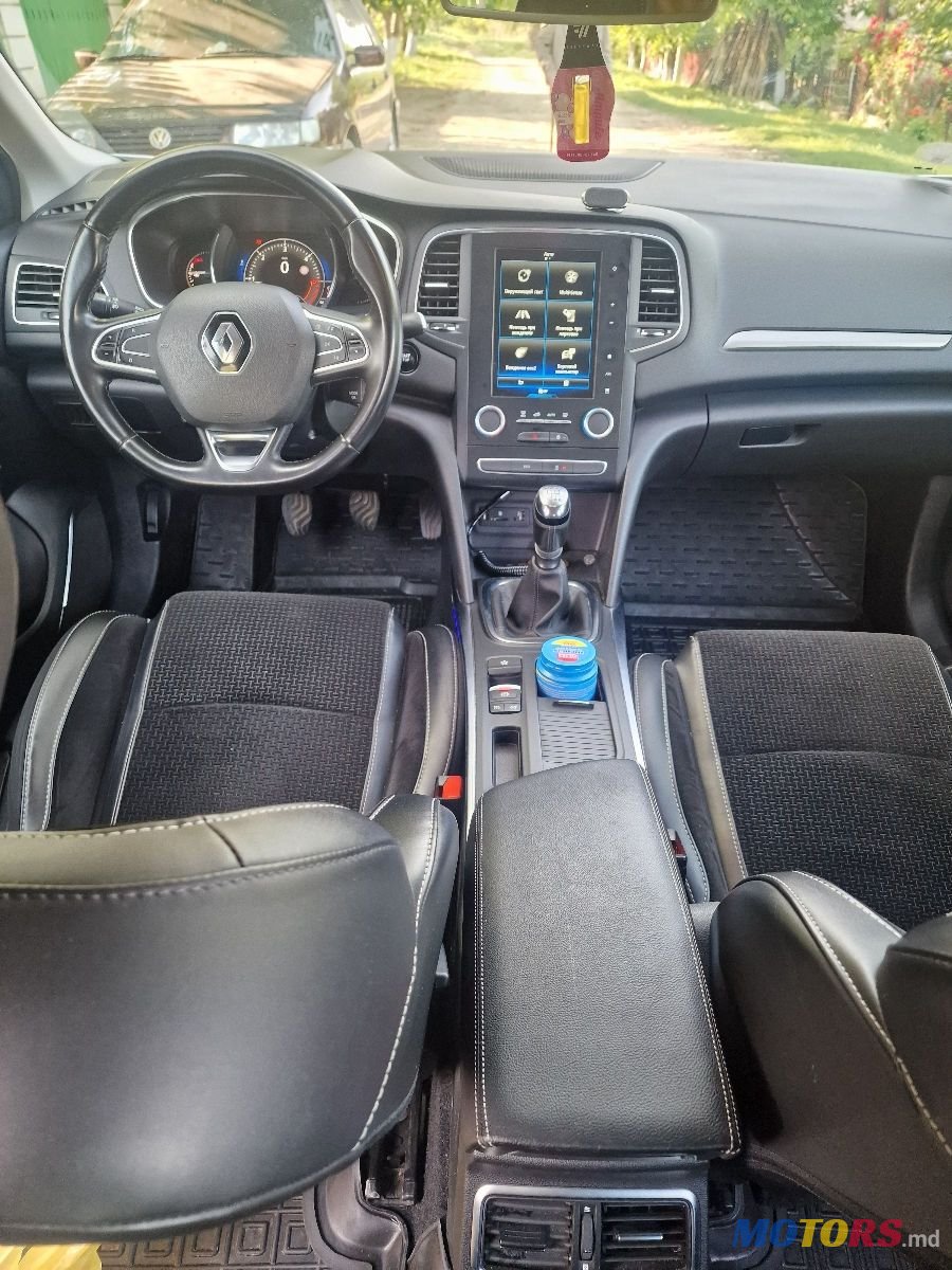 2017' Renault Megane photo #4