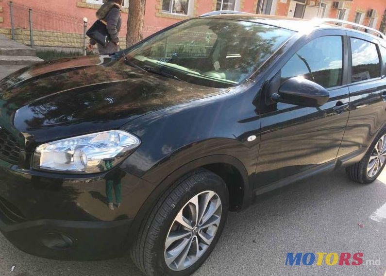 2010' Nissan Qashqai photo #1