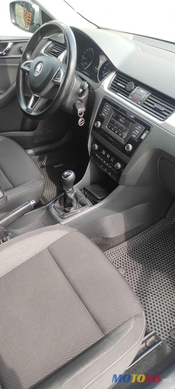 2016' Skoda Rapid photo #6