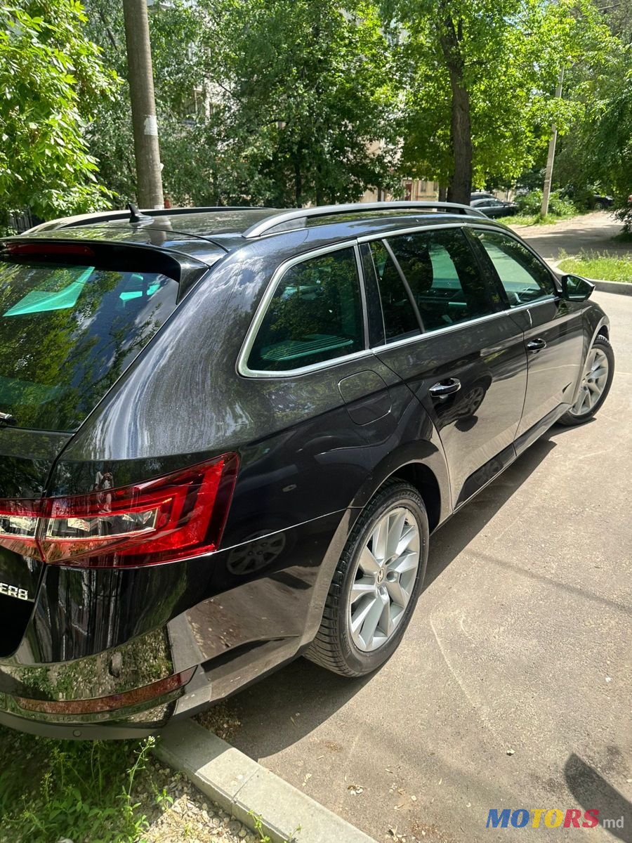 2017' Skoda Superb photo #6
