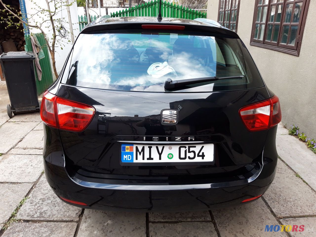 2013' SEAT Ibiza photo #4