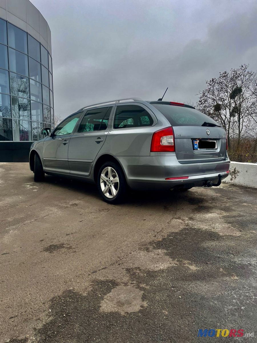 2011' Skoda Octavia photo #4