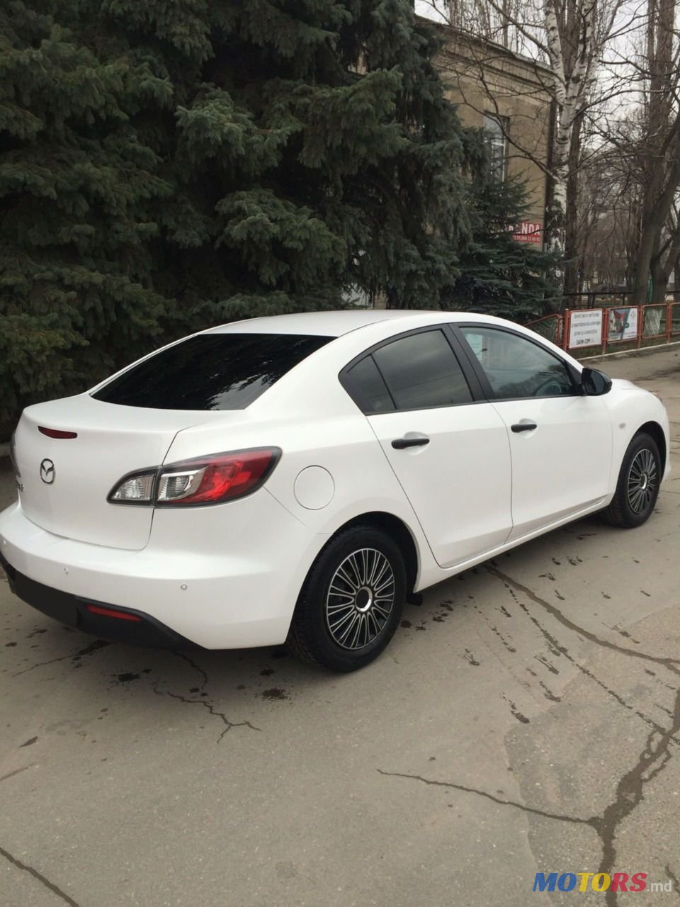 2011' Mazda 3 photo #3