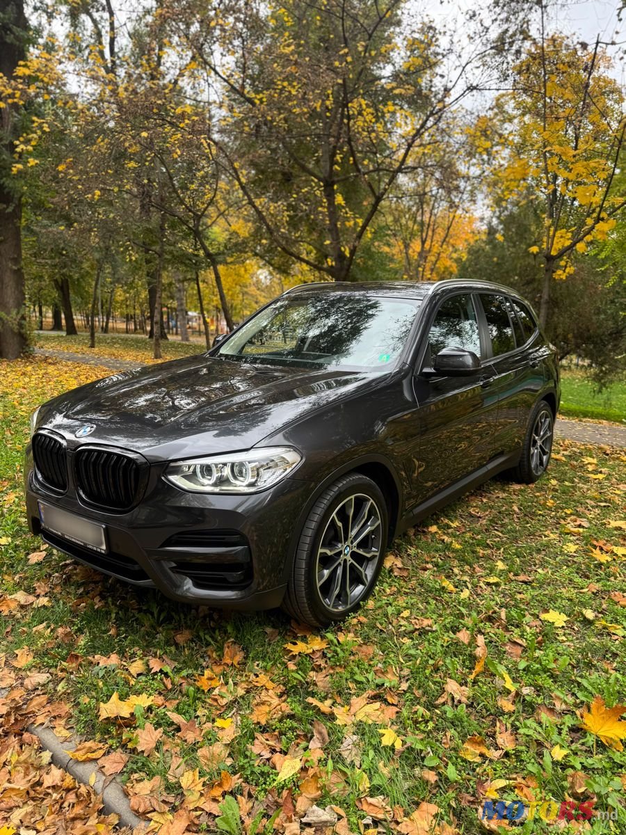 2021' BMW X3 photo #2
