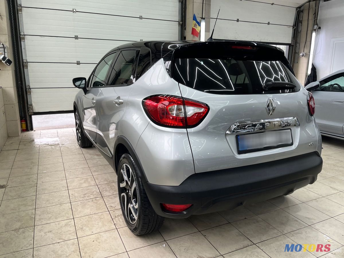 2014' Renault Captur photo #3