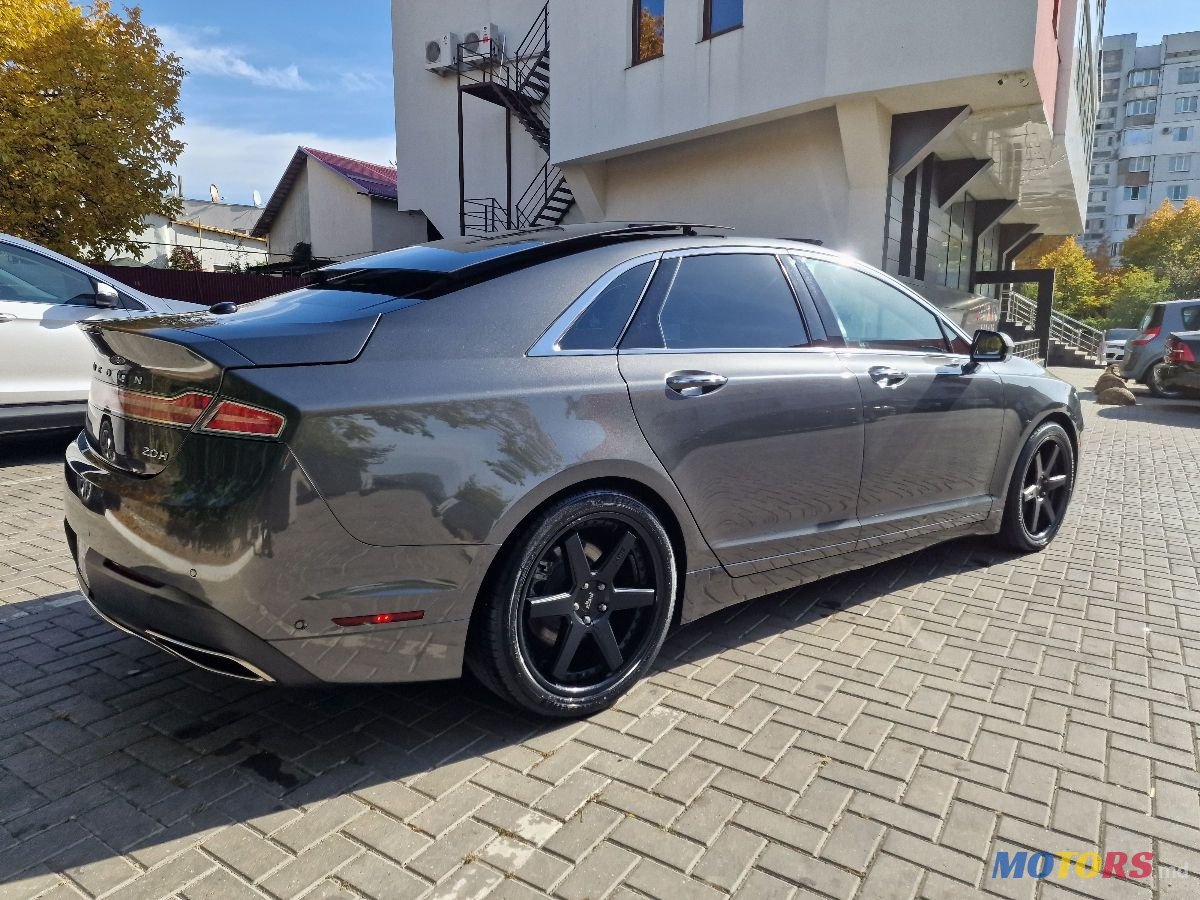 2019' Lincoln MKZ photo #3